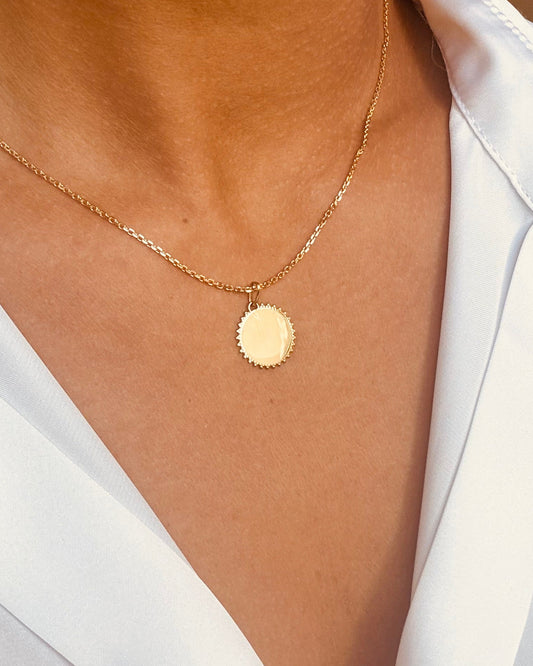 Akumal - Médaille en or 18 carats gravée | Médalhia